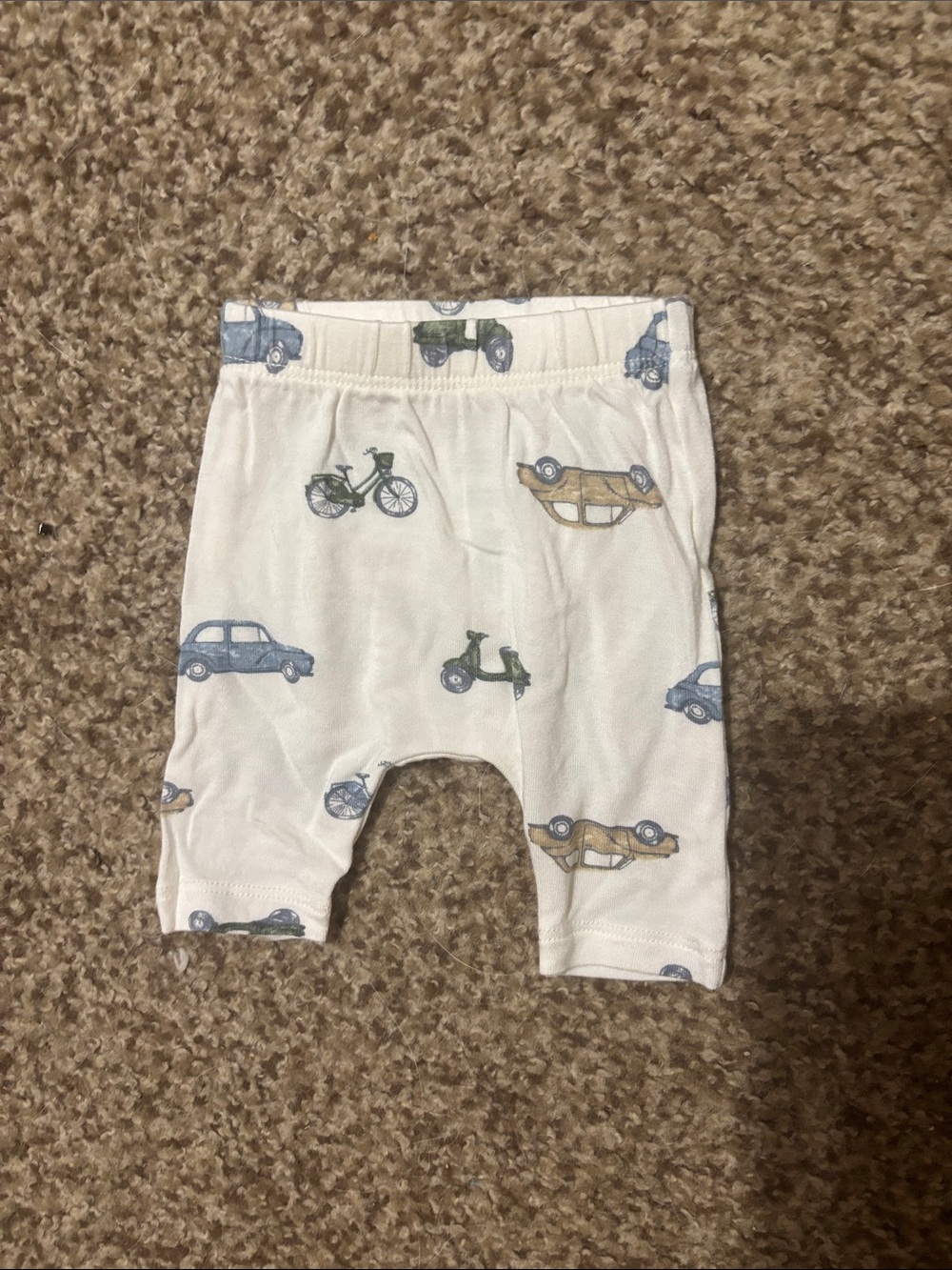 🌻NWOT PREEMIE PANTS🌻